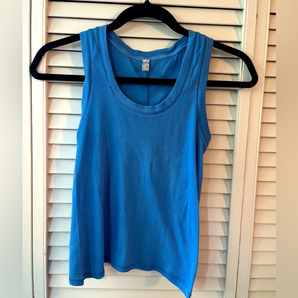 Lulus blue ribbed tank top